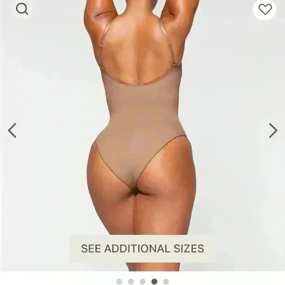 COPY - SKIMS Adjustable Straps Seamless Sculpt Compression Thong Bodysuit Size … - Picture 1 of 7
